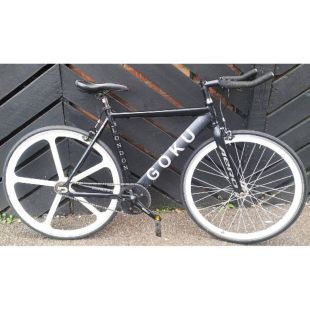 middle img